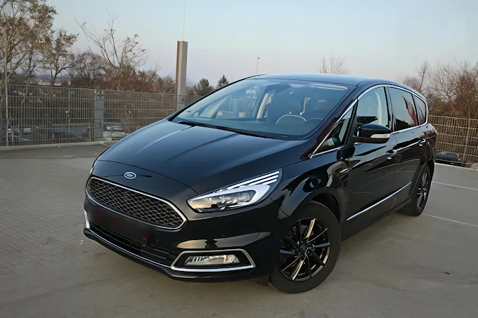 Ford S-Max Vignale