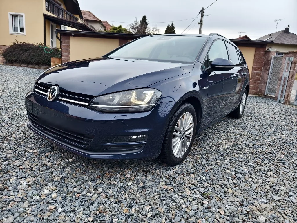 Volkswagen Golf VII