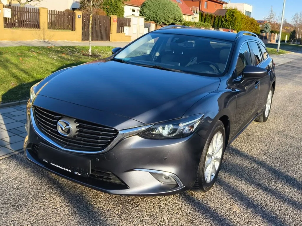 Mazda 6